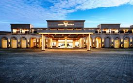 THE V LUXURY RESORT